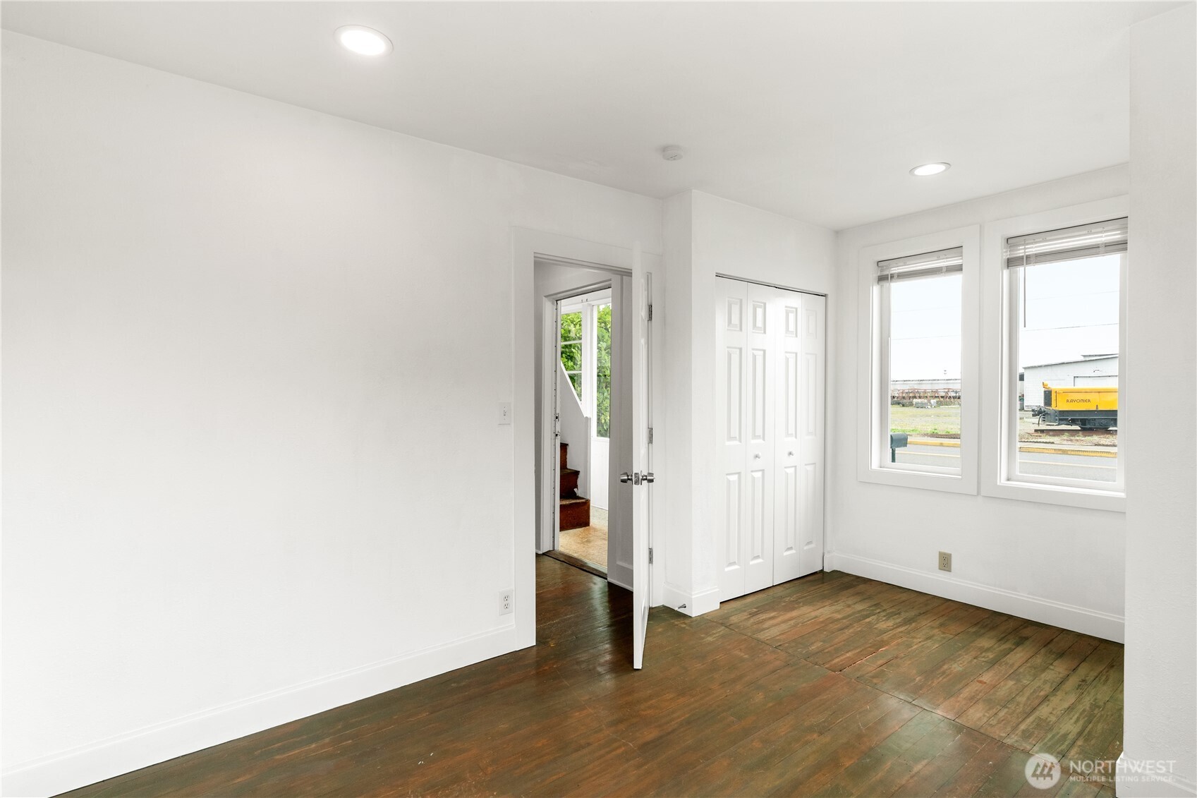 722 W State Street Property Photo 5