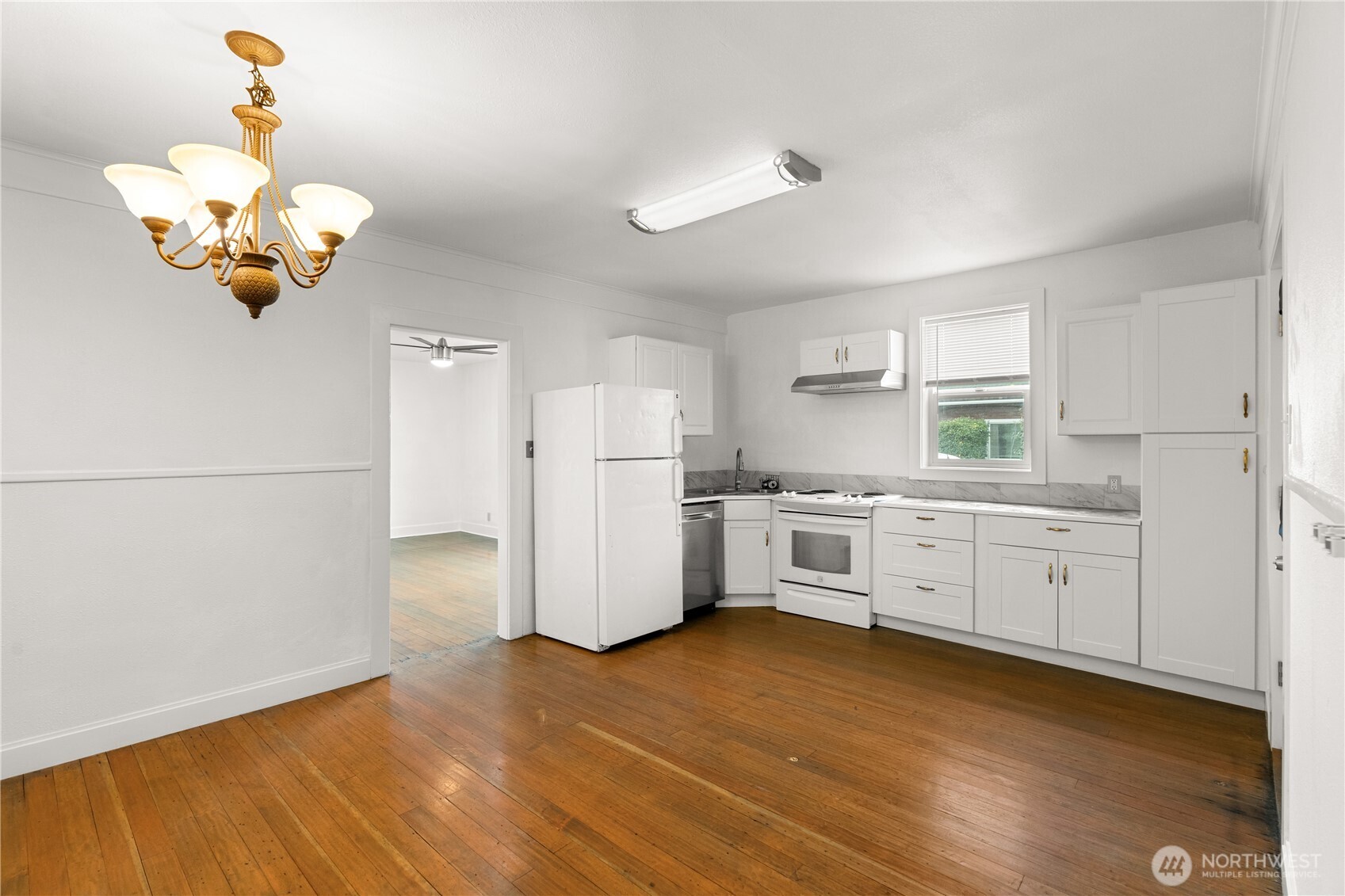 722 W State Street Property Photo 15