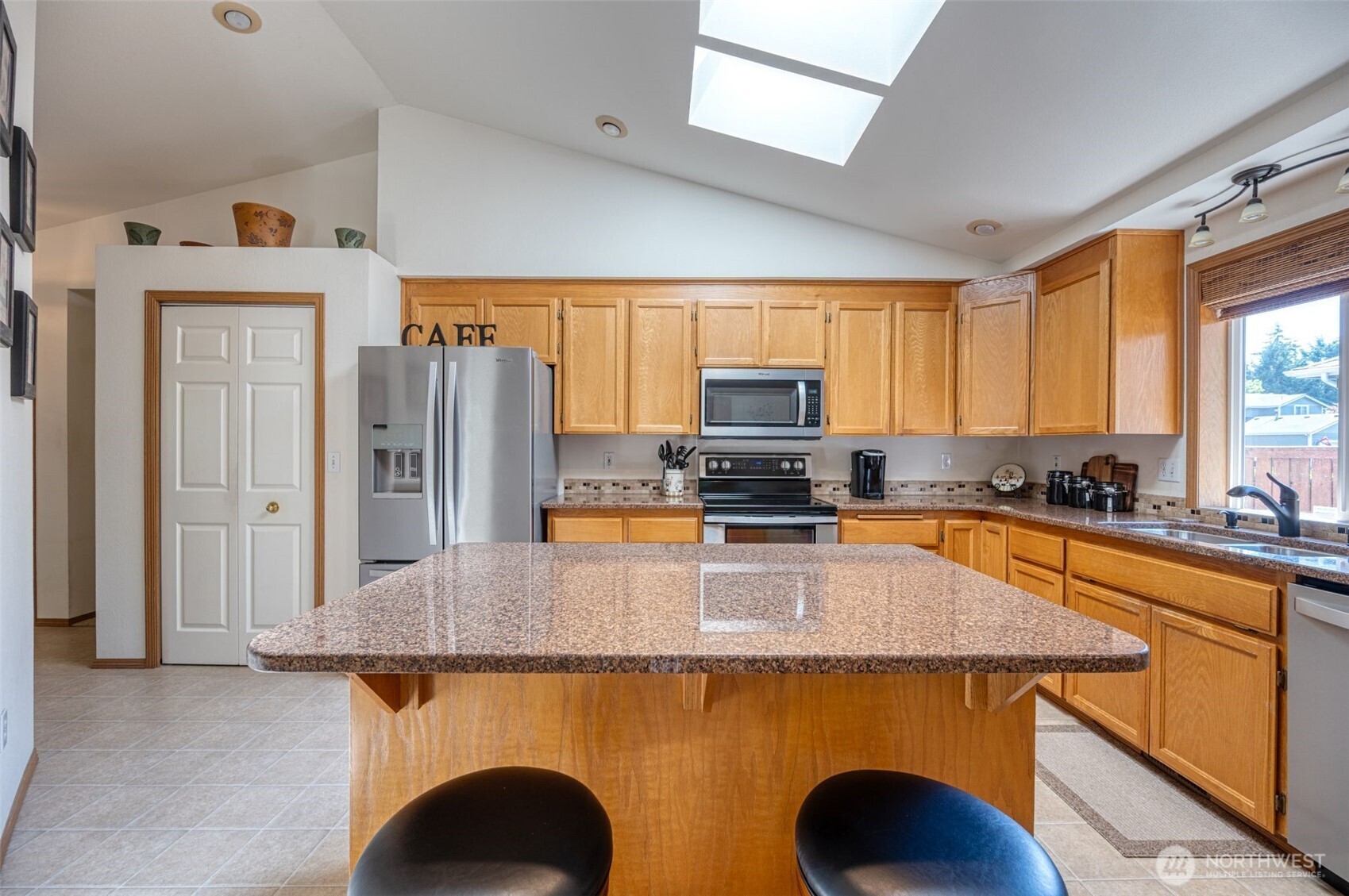 10224 189th Street Ct Property Photo 7