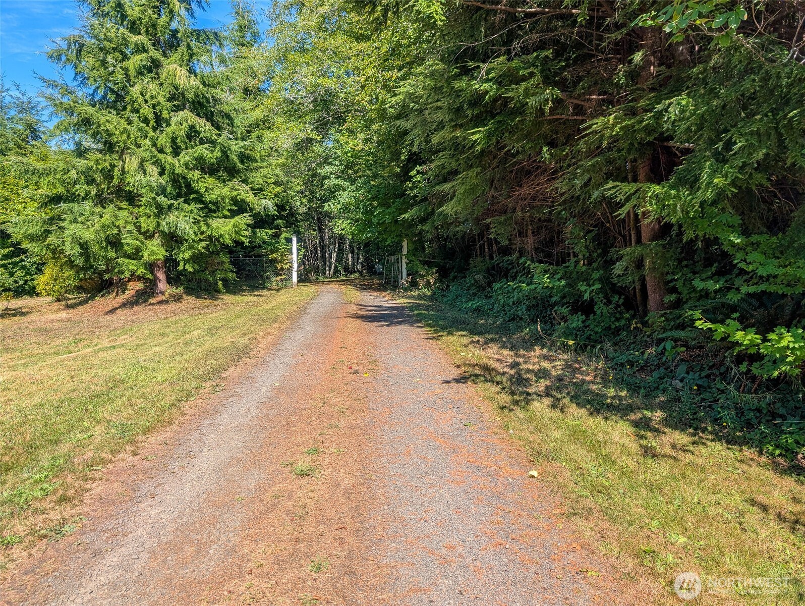 10270 State Route 101 Property Photo 3