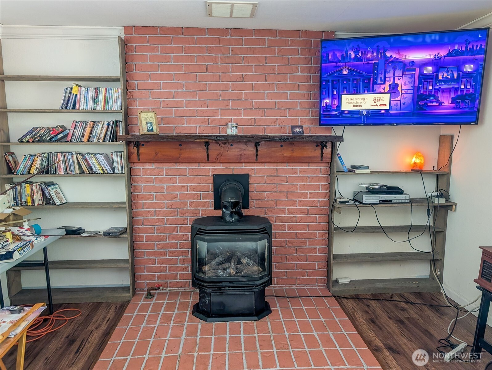 10270 State Route 101 Property Photo 6