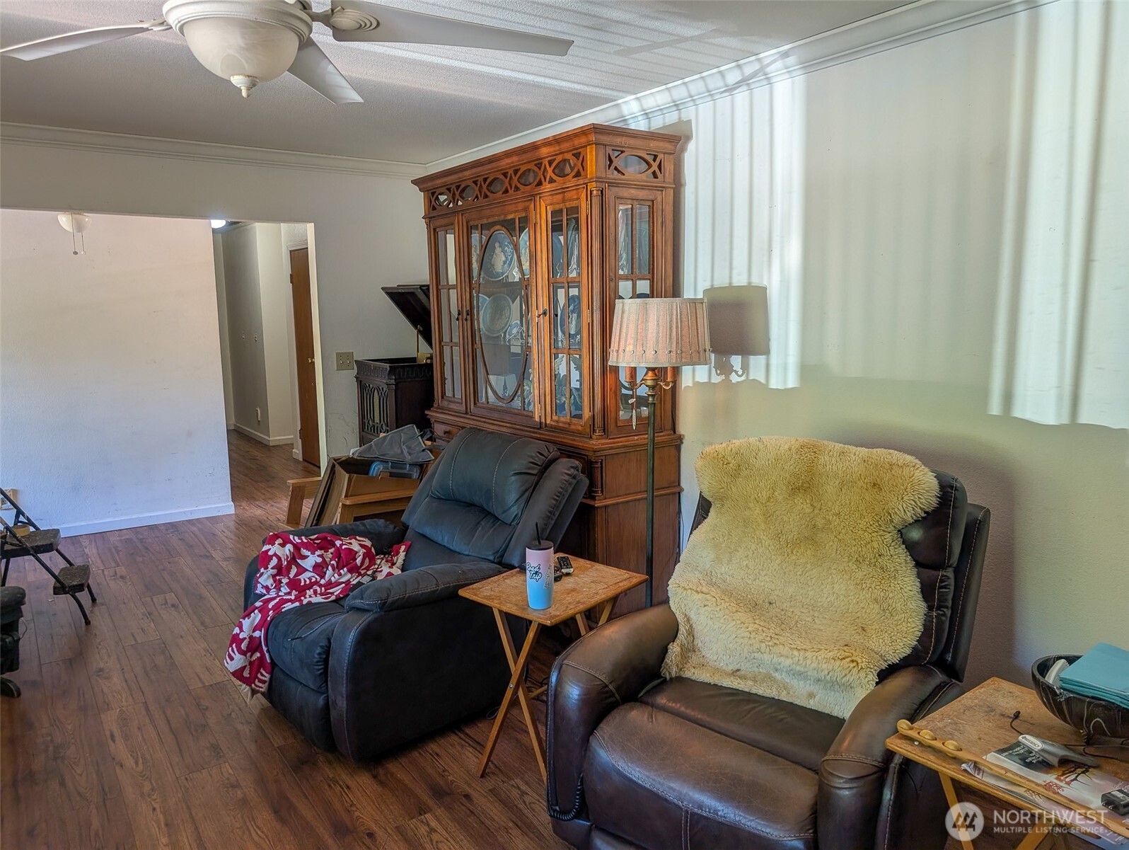 10270 State Route 101 Property Photo 7