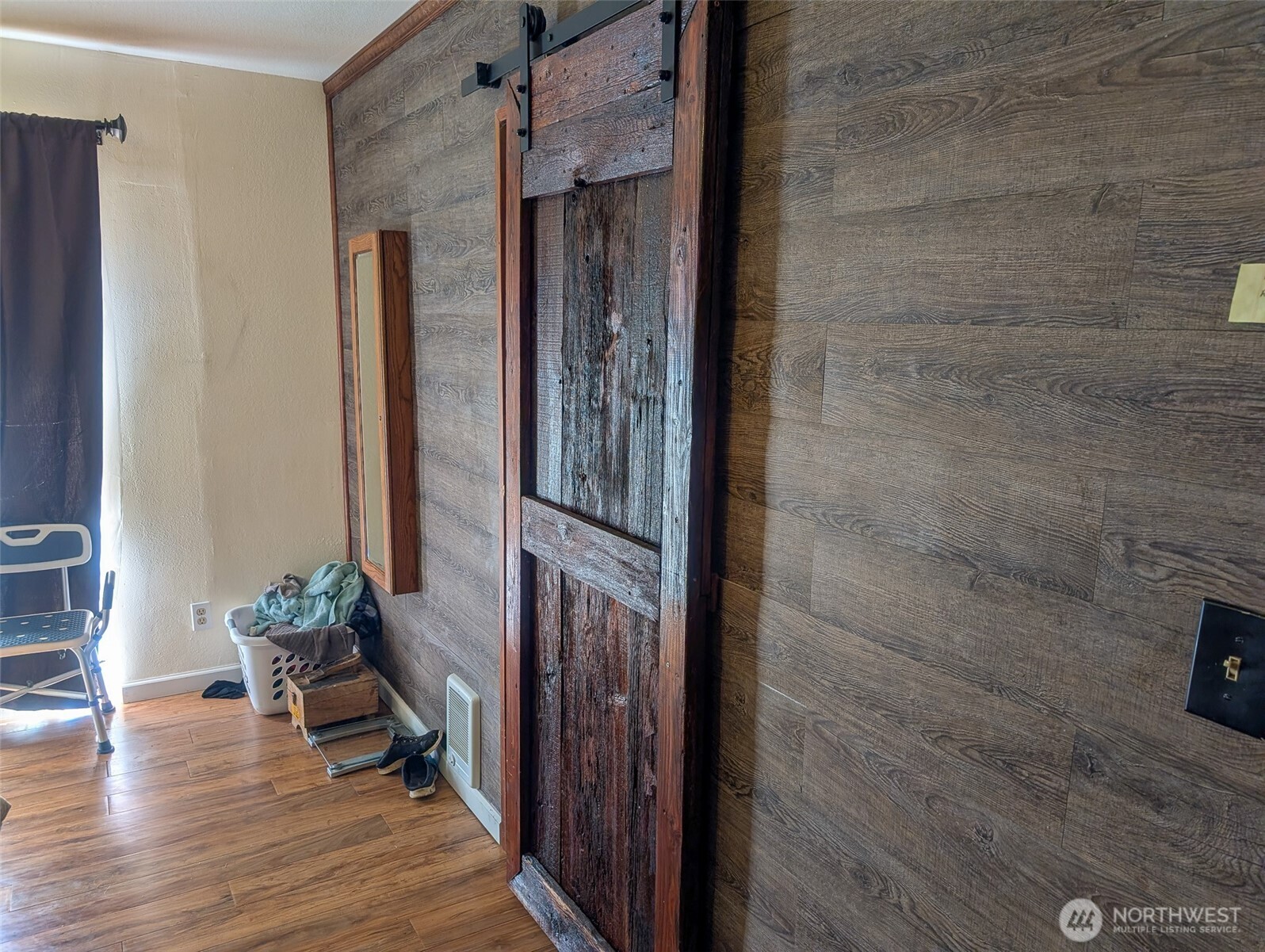 10270 State Route 101 Property Photo 27