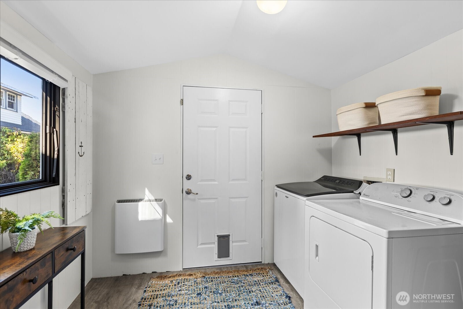 9819 Cherry Street Property Photo 35