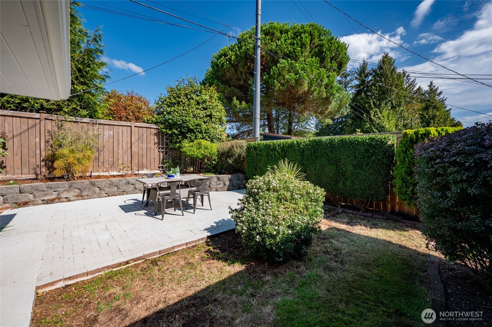 922 Ne 150th Street Property Photo 25