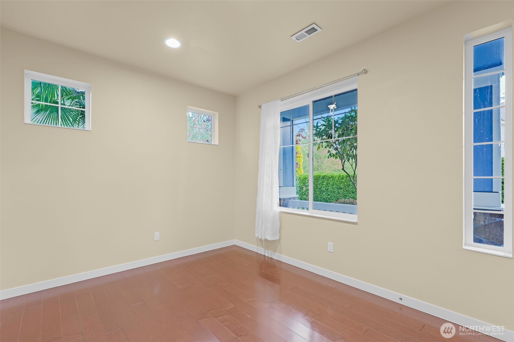 9320 Stevens Court Property Photo 12