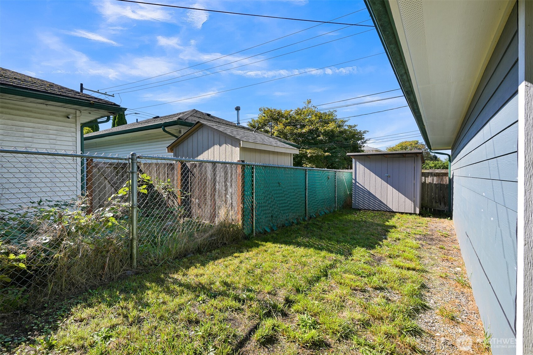 905 Broadway Street Property Photo 20