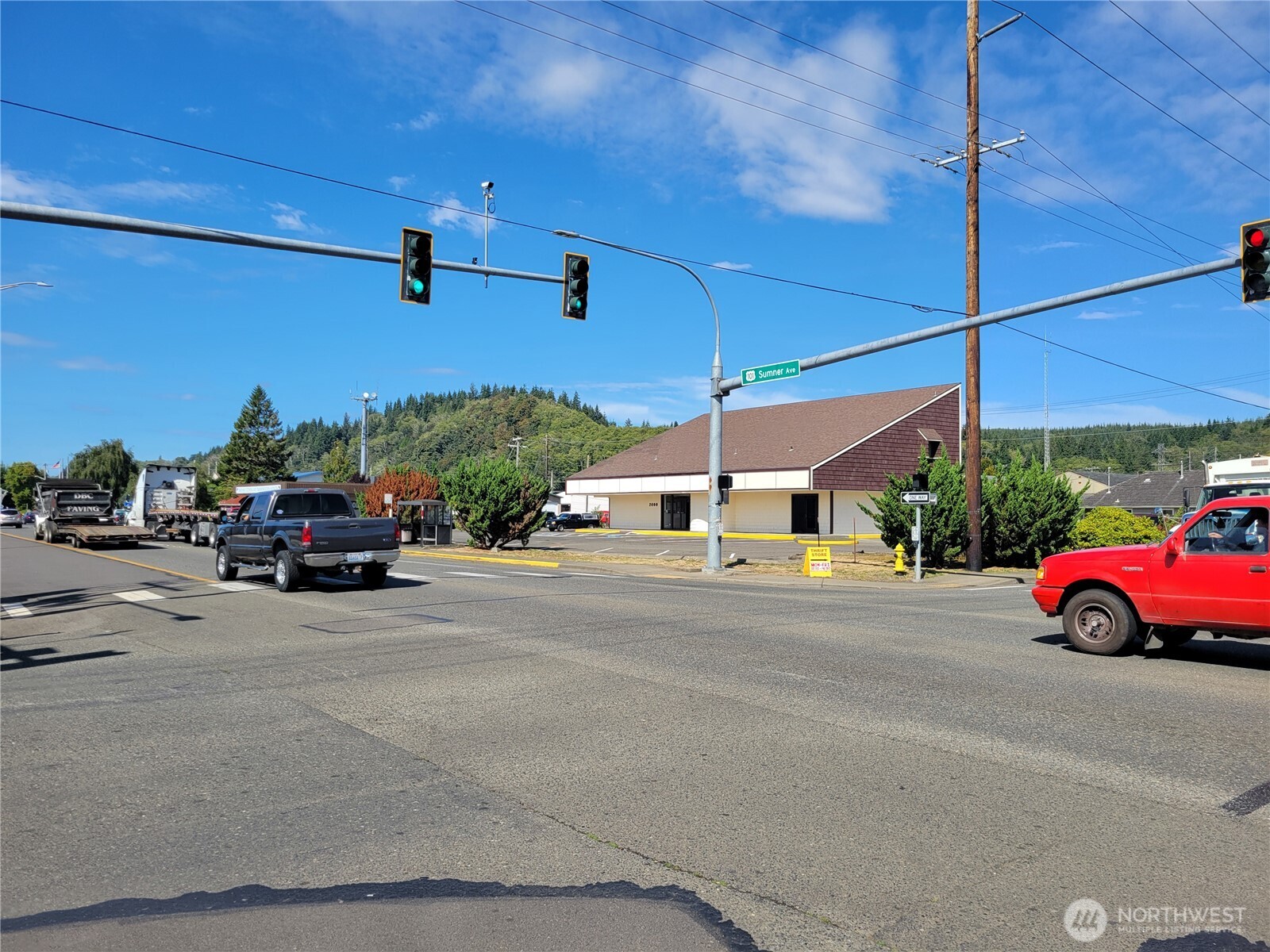 2600 Sumner Avenue Property Photo 4