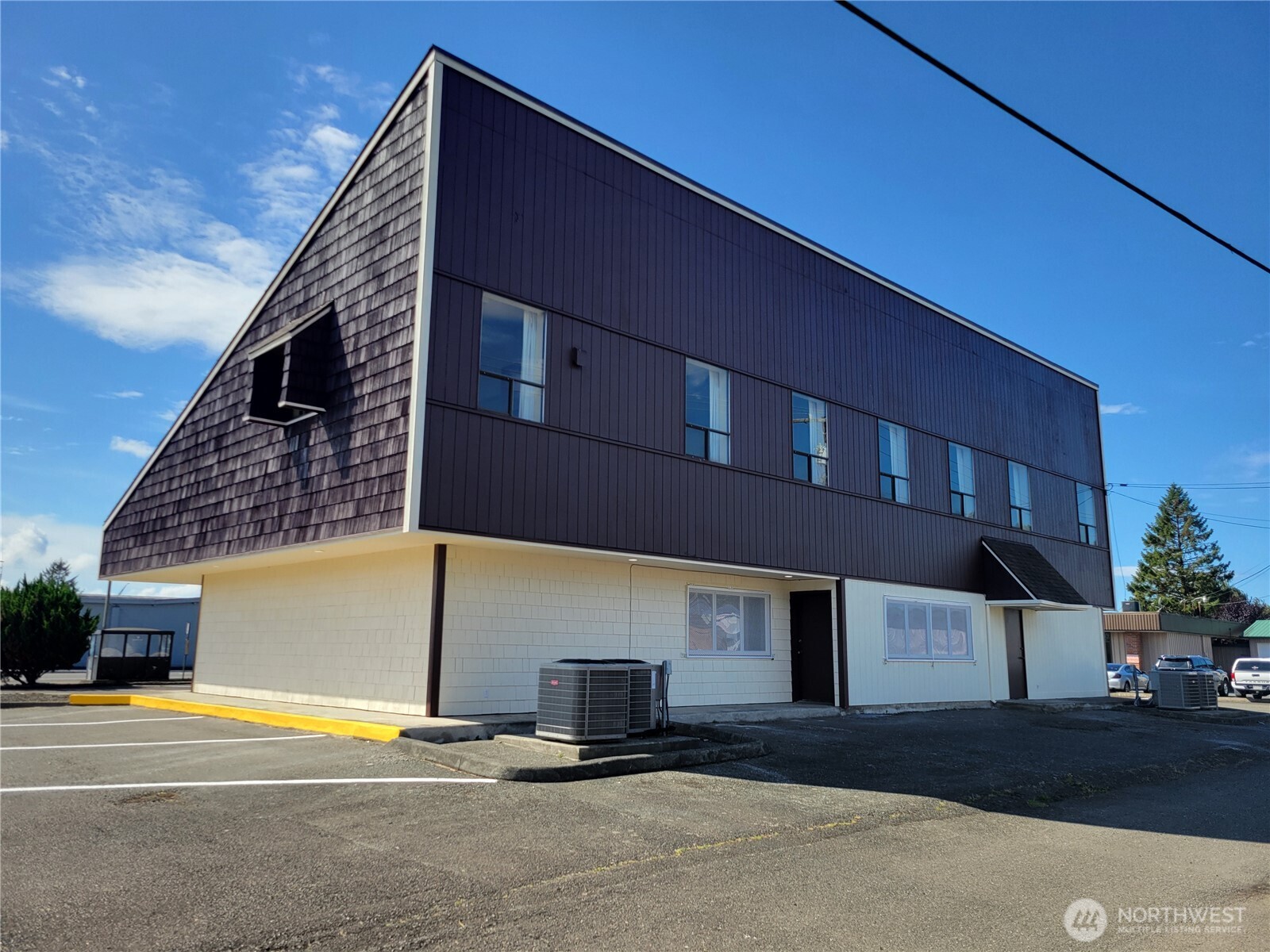 2600 Sumner Avenue Property Photo 8