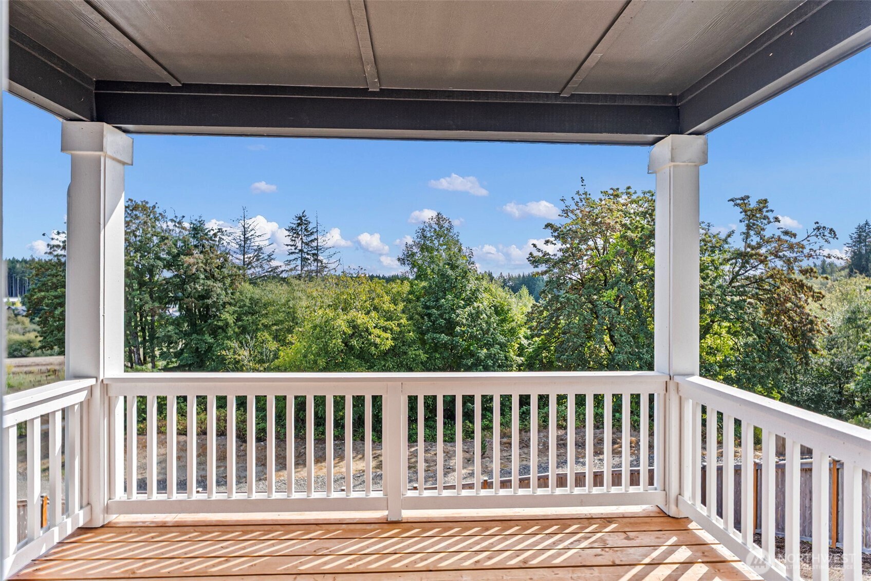 10432 Treasure Drive Property Photo 3