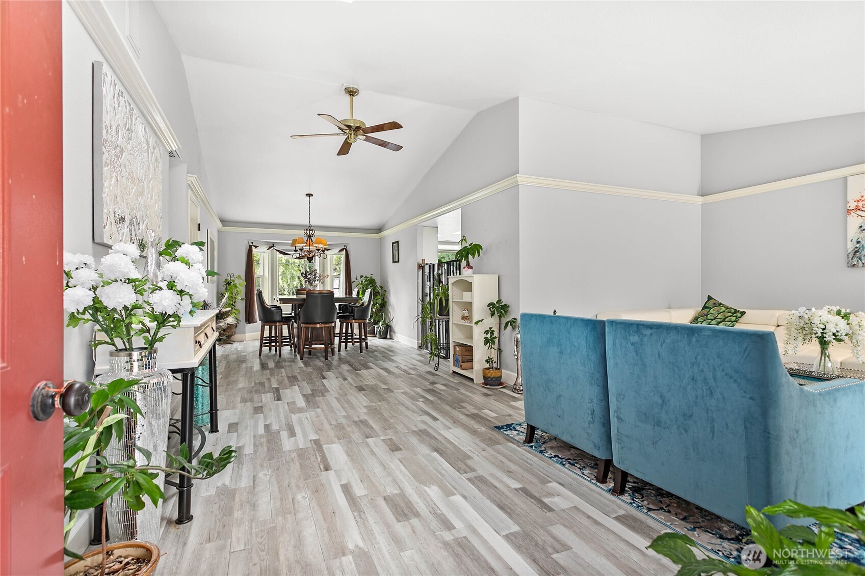 7511 Hannegan Road Property Photo 4