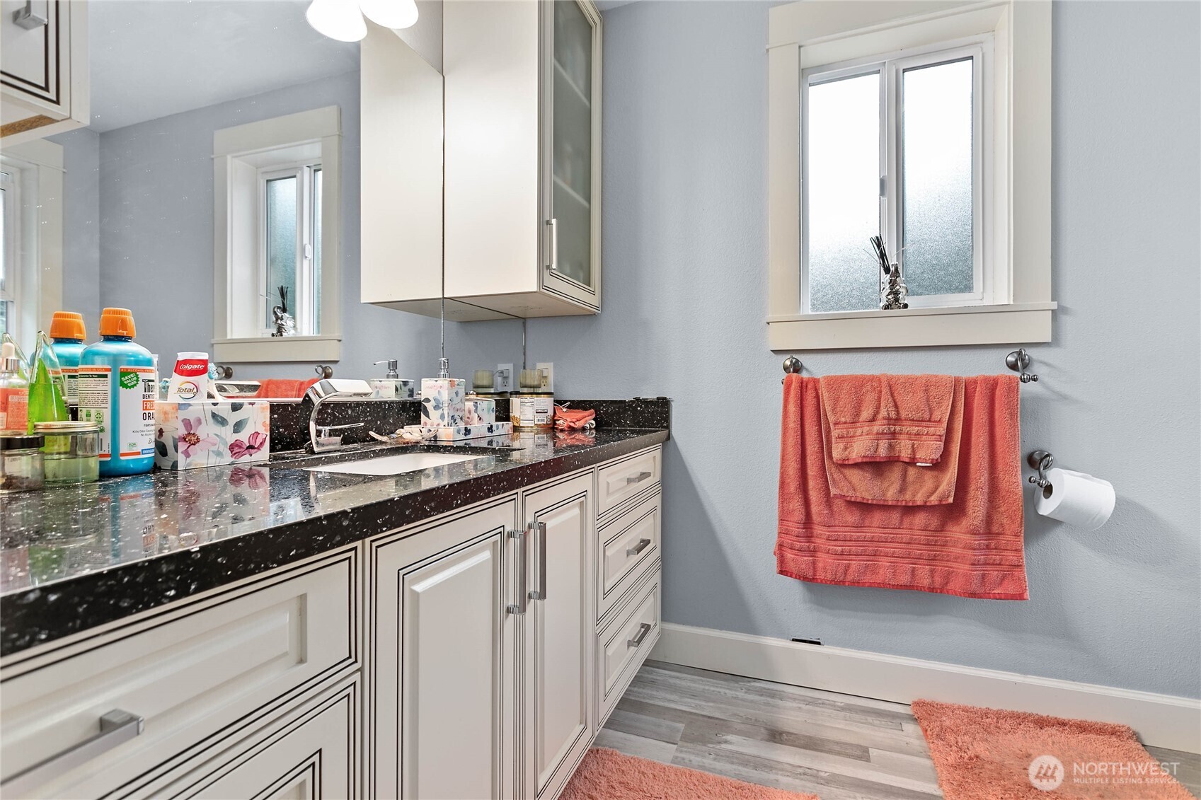 7511 Hannegan Road Property Photo 14
