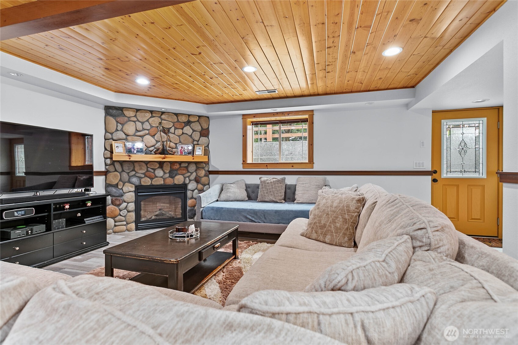 7511 Hannegan Road Property Photo 23
