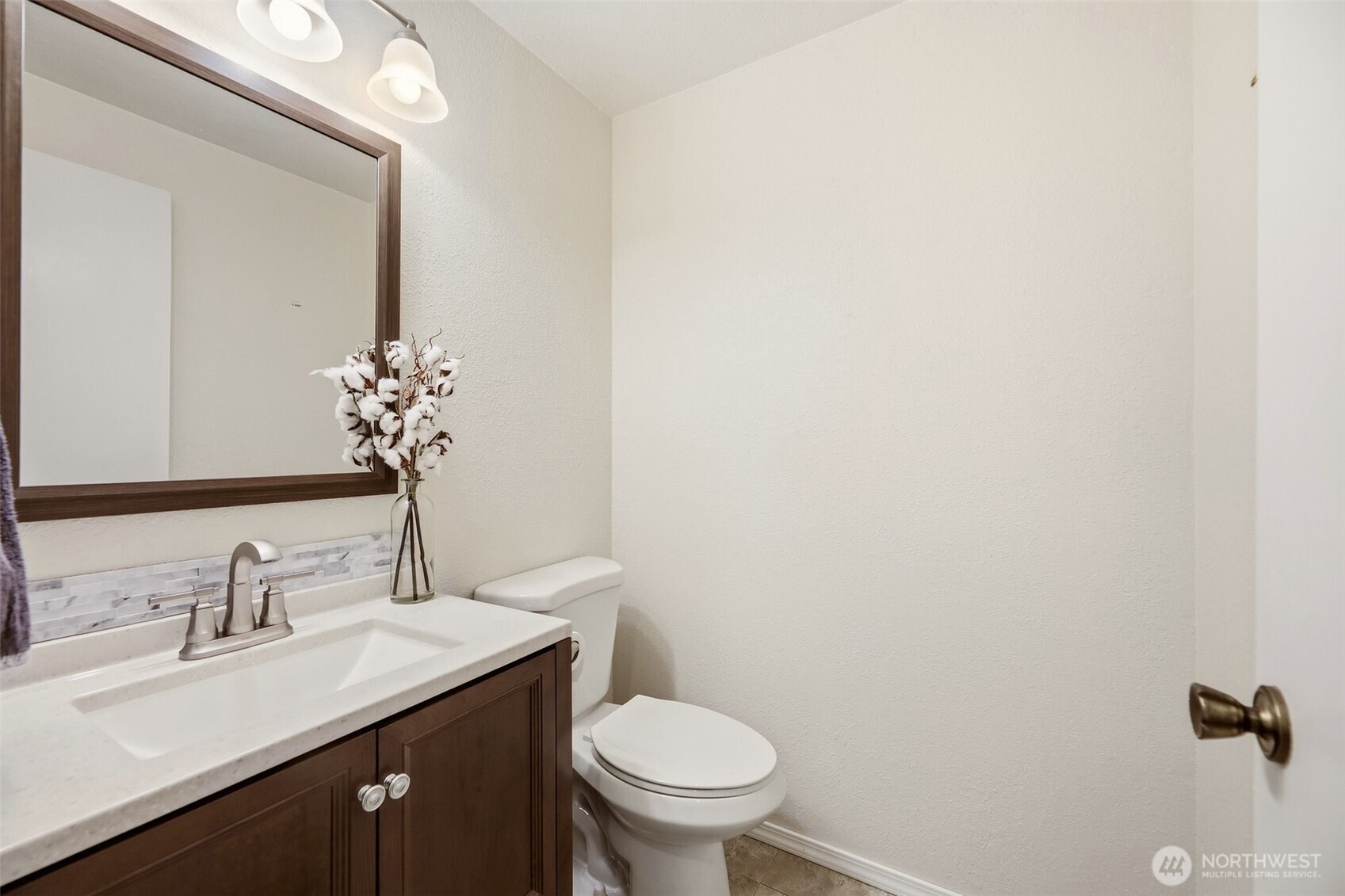2630 Club Court 102 Property Photo 16