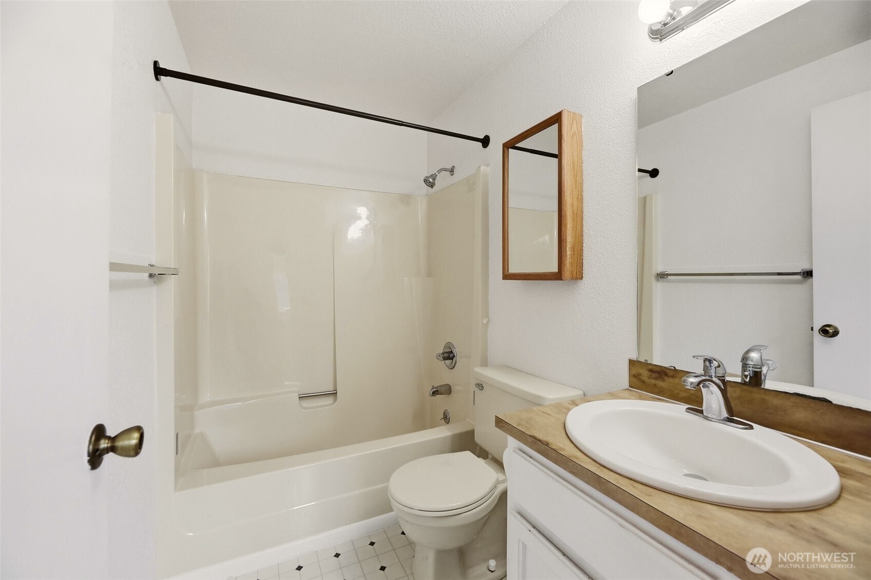 2630 Club Court 102 Property Photo 21