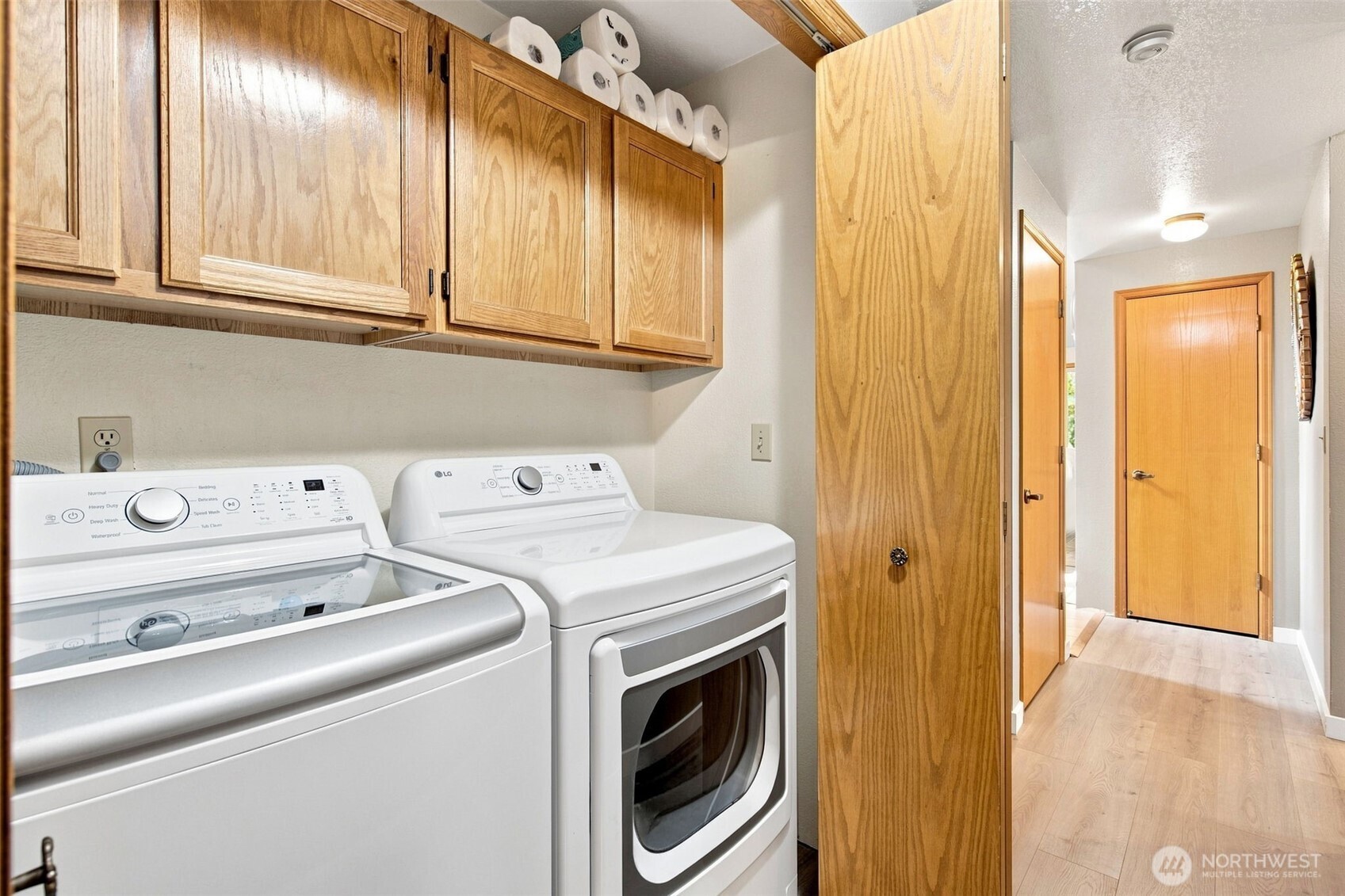 240 E Channel Drive Property Photo 22