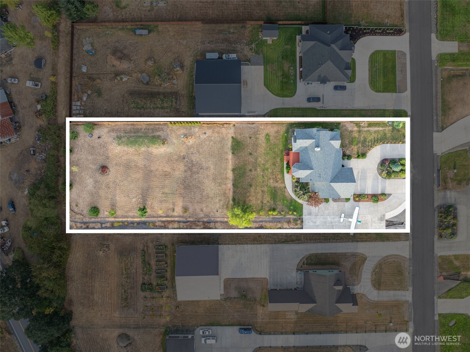 127 Skyhawk Drive Property Photo 36