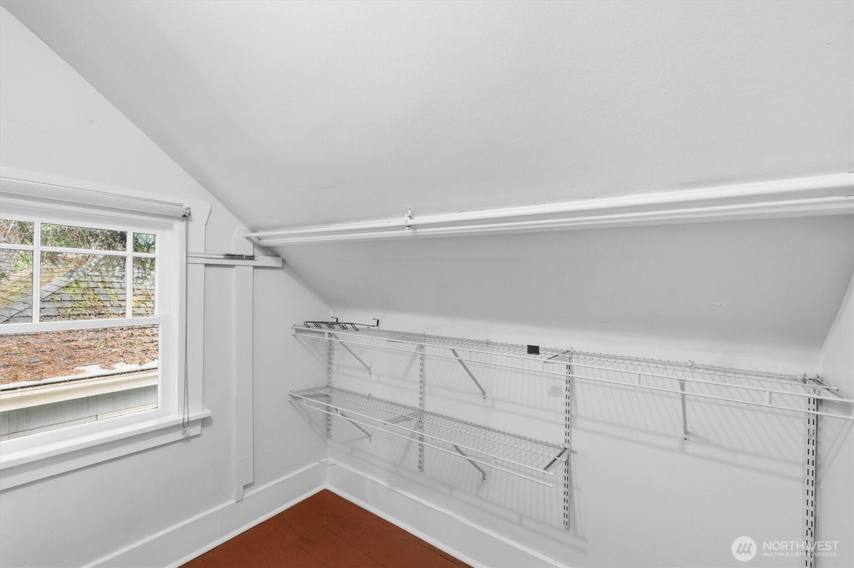 626 W Emerson Street Property Photo 27