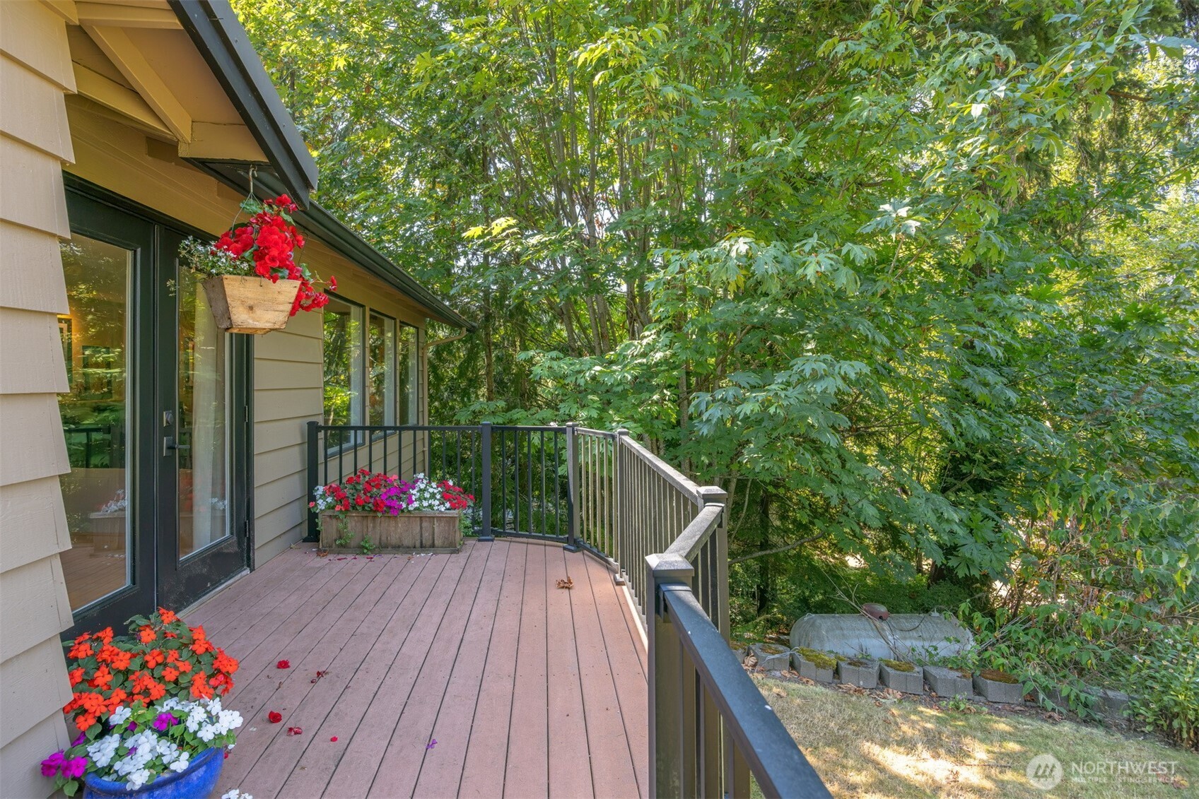 2816 26th Street Property Photo 8