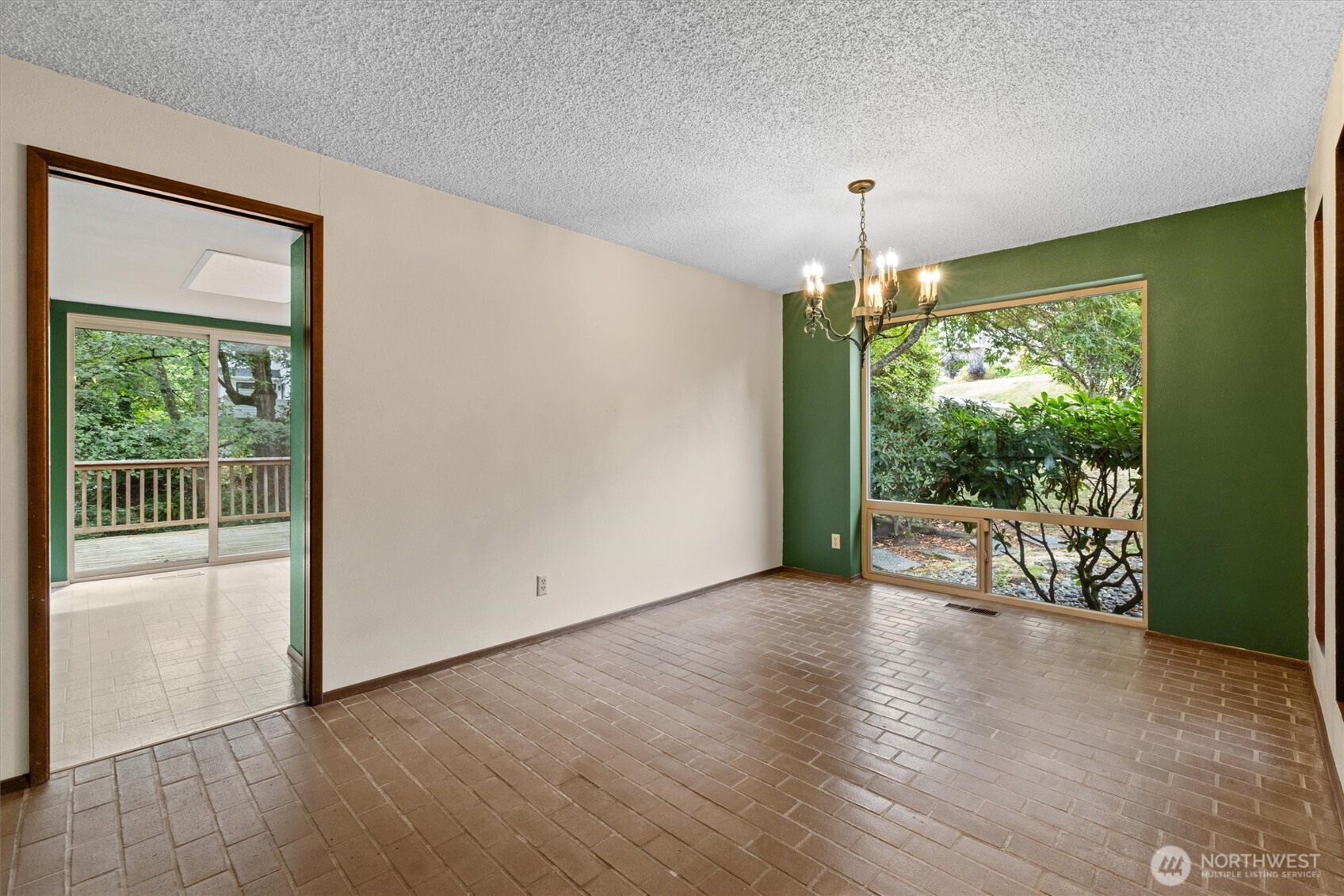 3322 102nd Avenue Property Photo 11