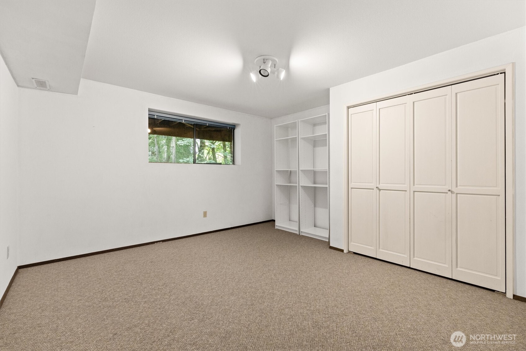 3322 102nd Avenue Property Photo 27
