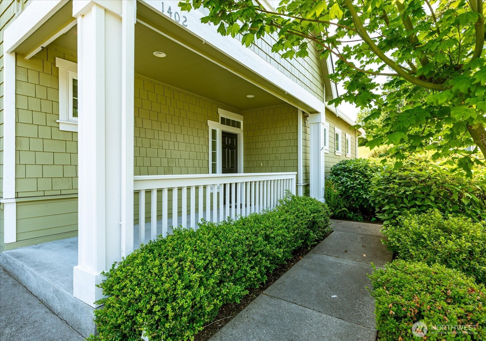1402 Starview Court Property Photo 3