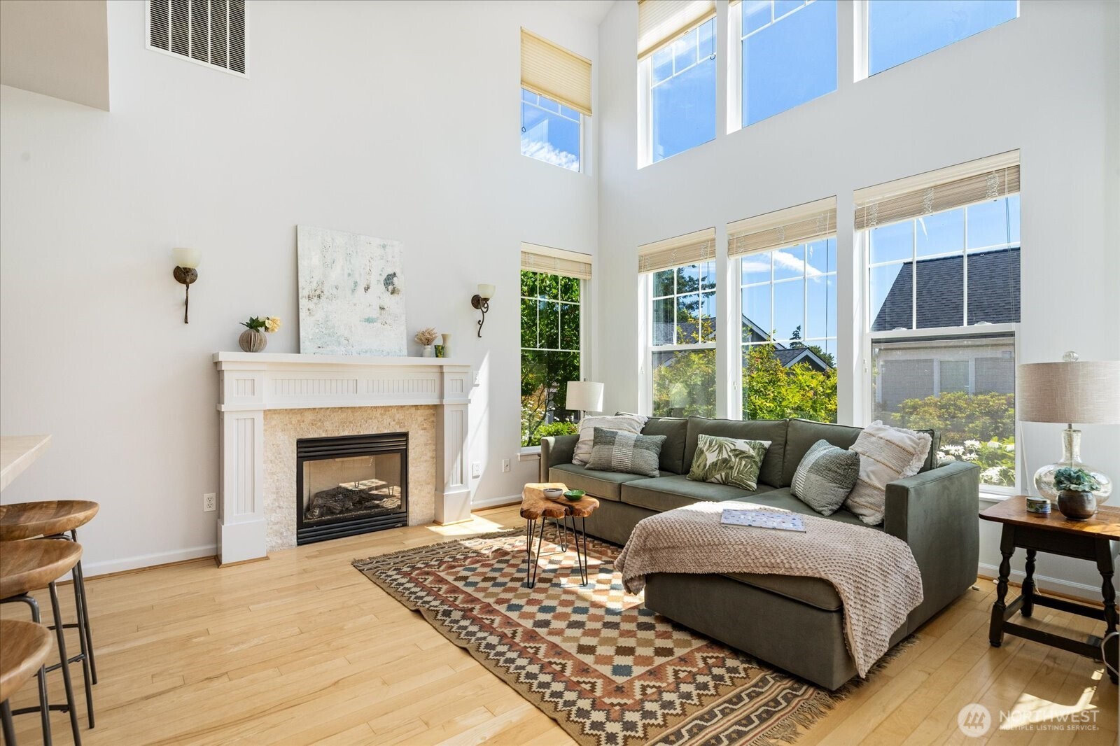 1402 Starview Court Property Photo 4