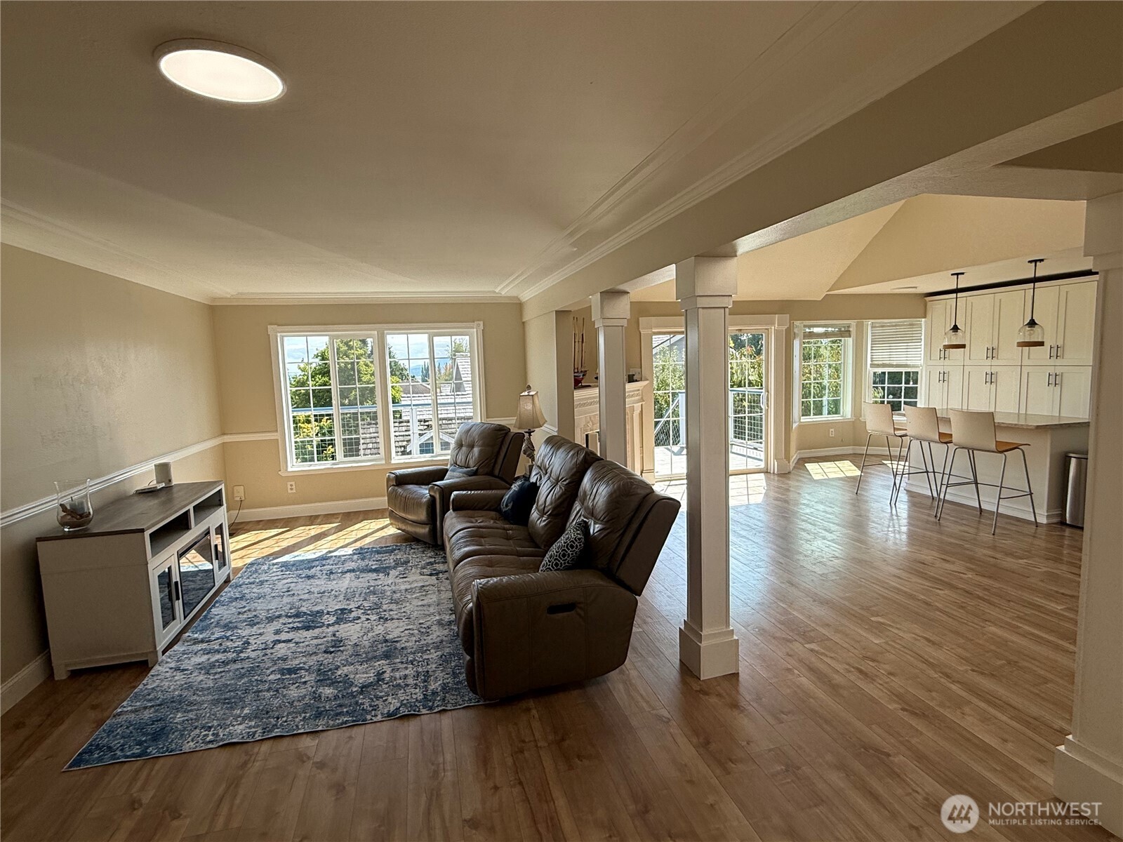 2557 Lakeridge Drive Property Photo 7