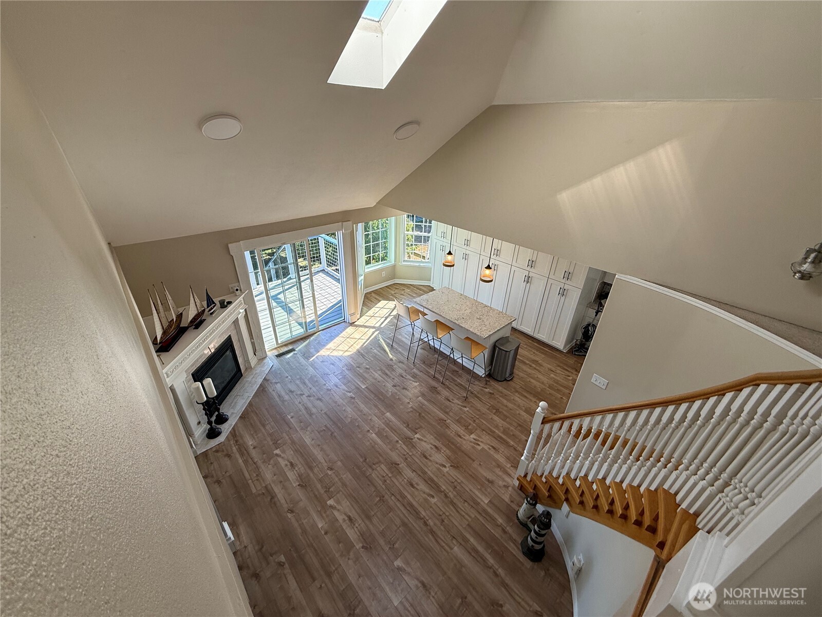 2557 Lakeridge Drive Property Photo 12