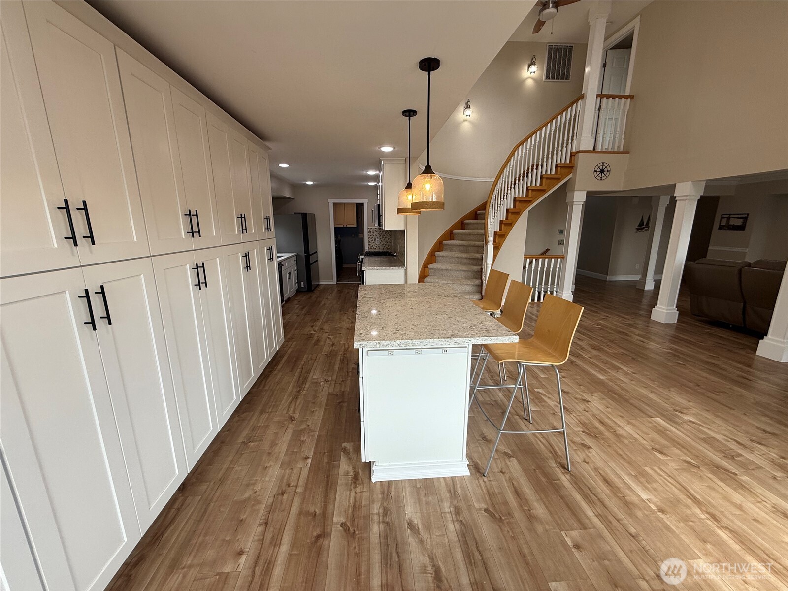 2557 Lakeridge Drive Property Photo 14