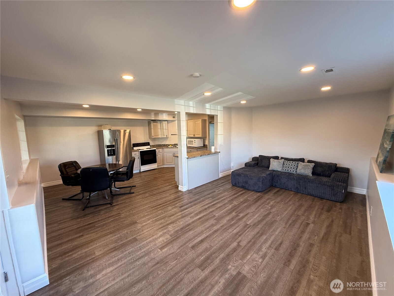 2557 Lakeridge Drive Property Photo 31