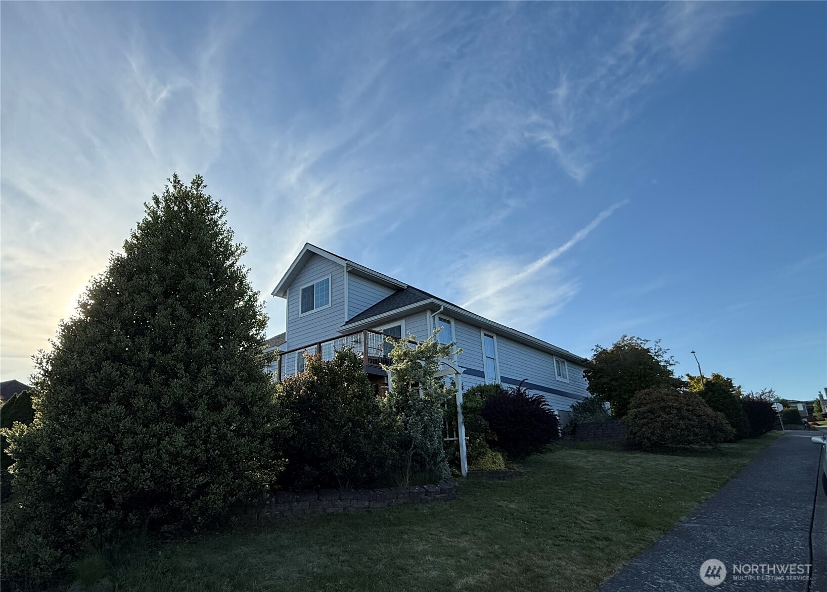2557 Lakeridge Drive Property Photo 36