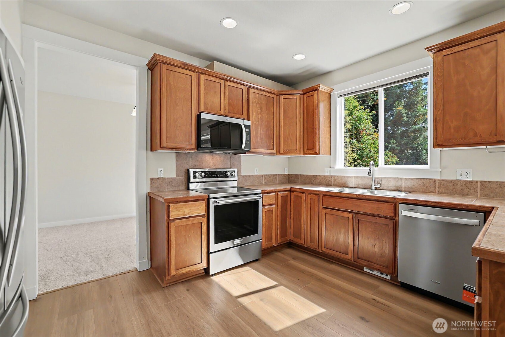 2021 Ne 25th Place Property Photo 10