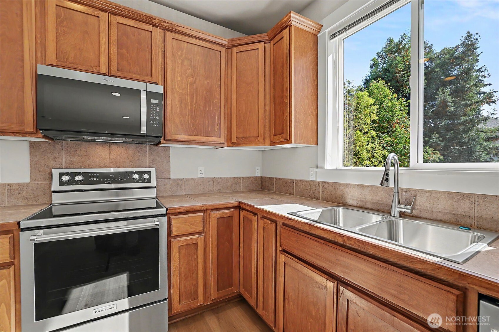 2021 Ne 25th Place Property Photo 13