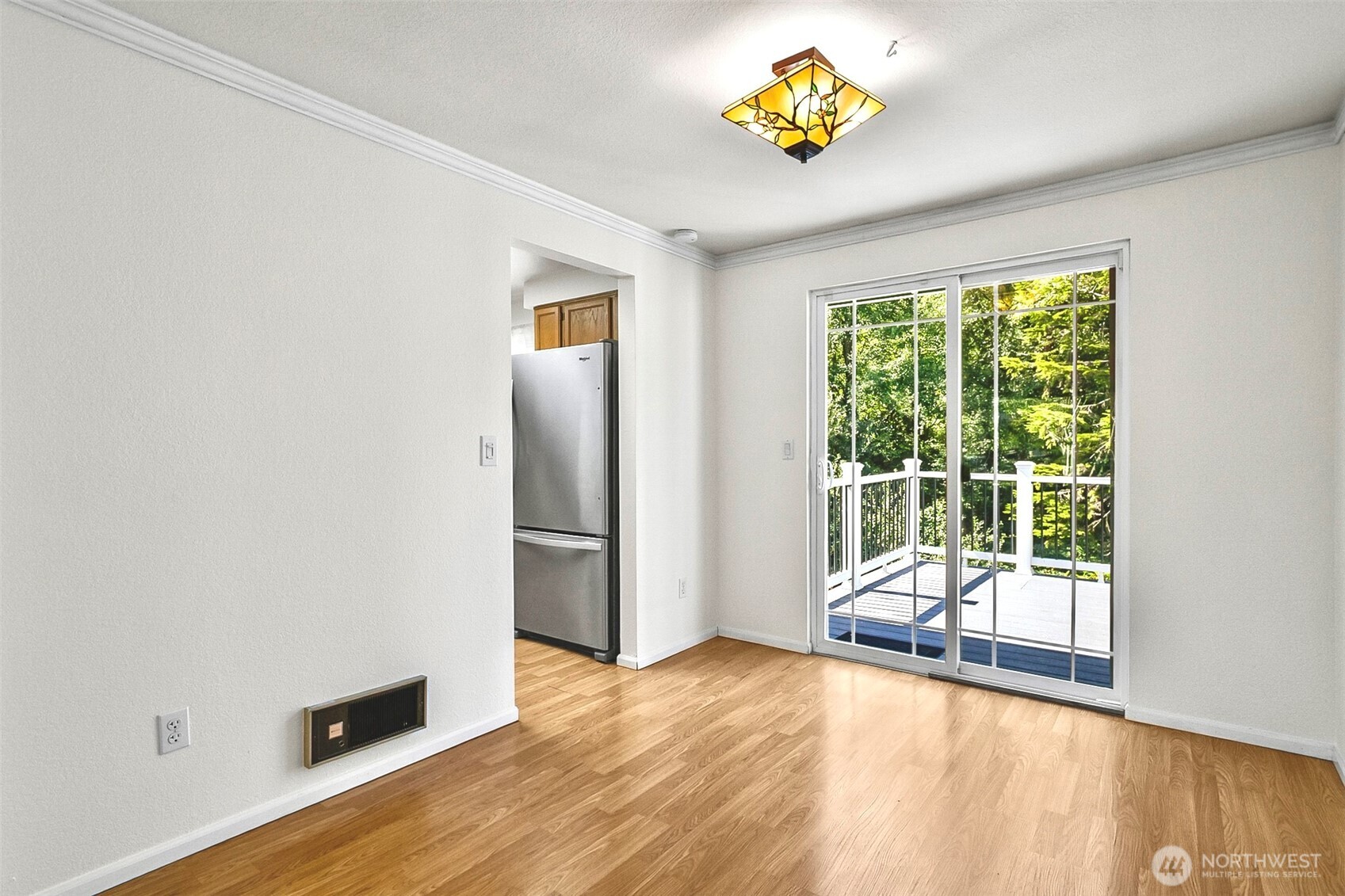 1520 51st Place Property Photo 9