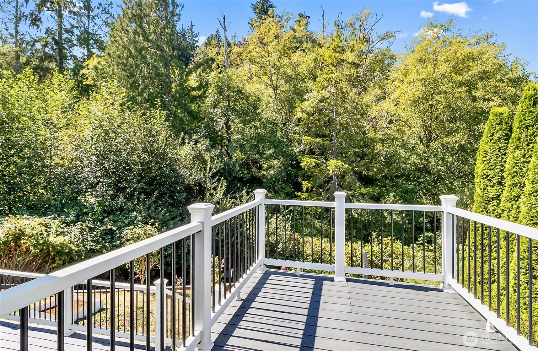 1520 51st Place Property Photo 10