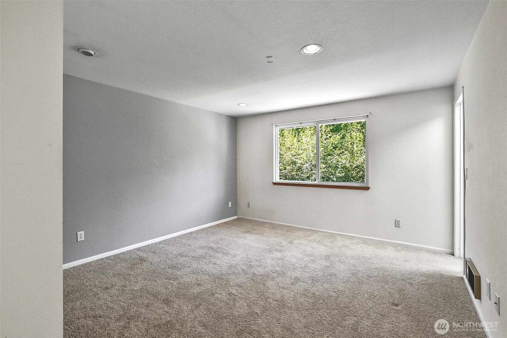 1520 51st Place Property Photo 11