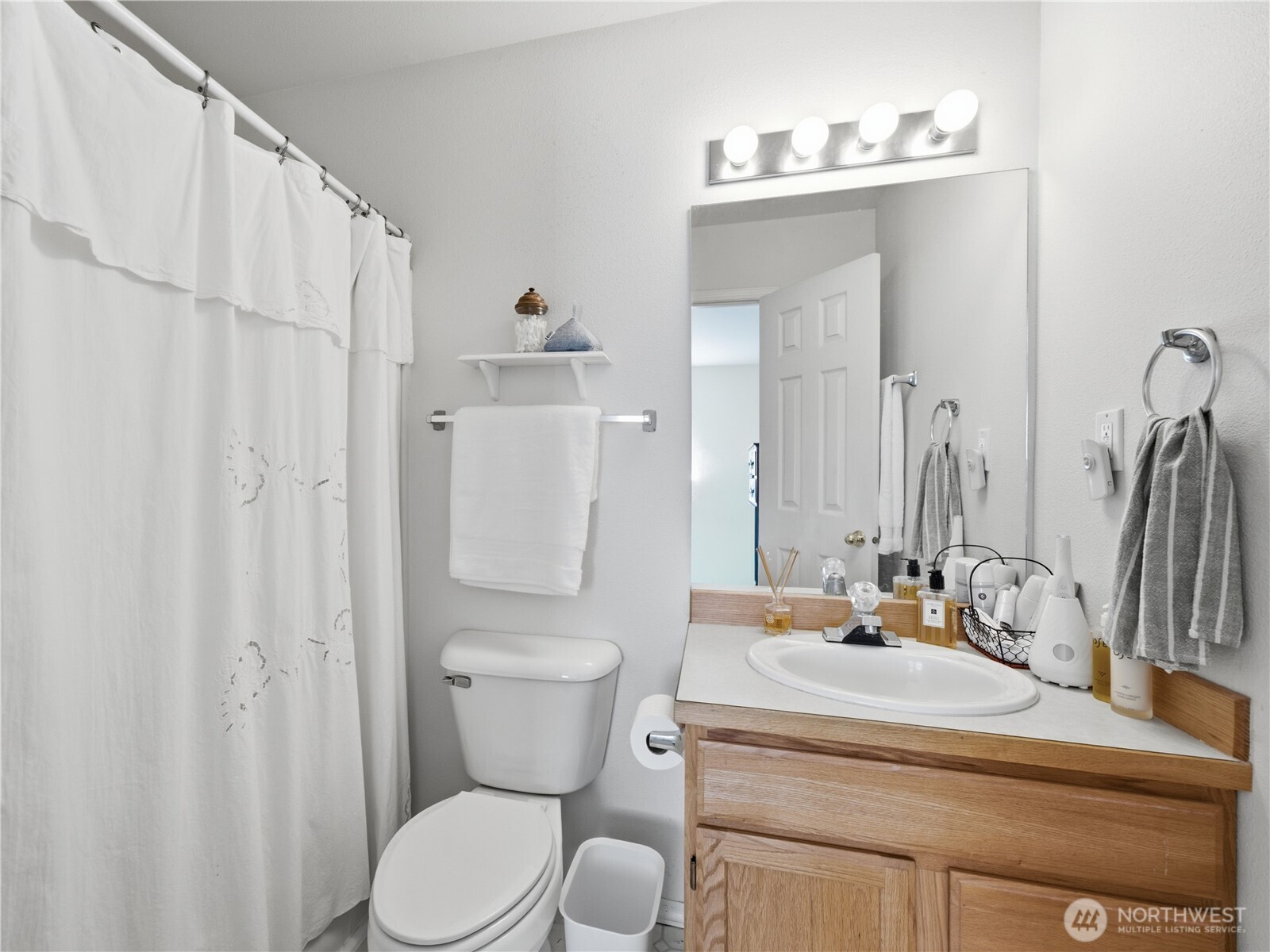 321 S Mary Avenue Property Photo 15