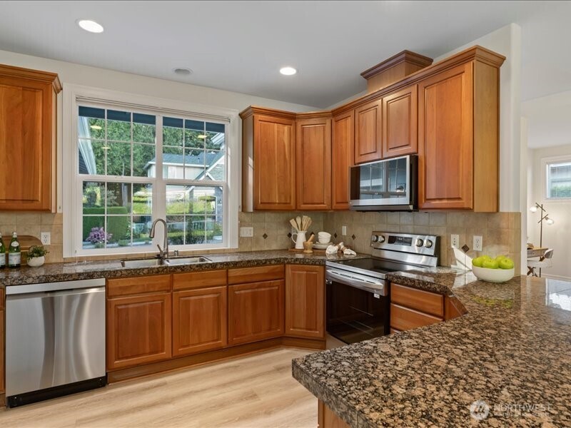 24515 Ne Vine Maple Way Property Photo 4