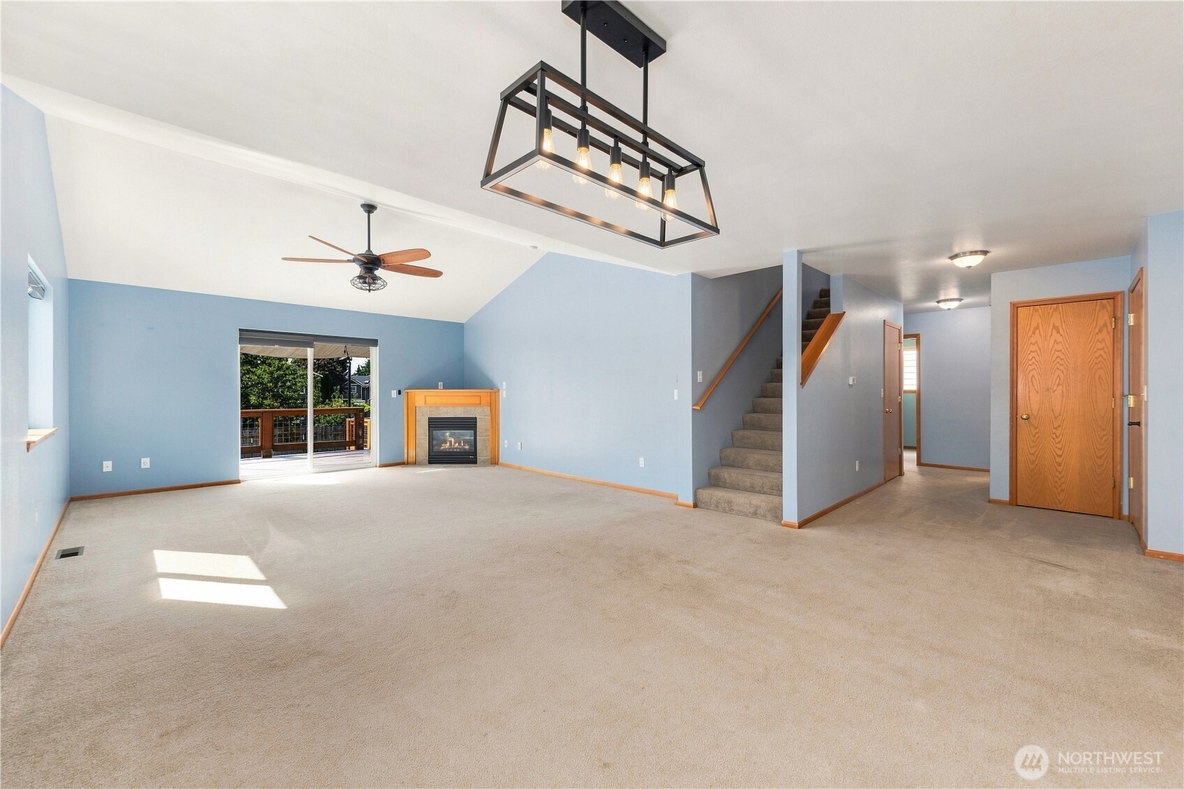 1068 Homestead Drive Property Photo 10