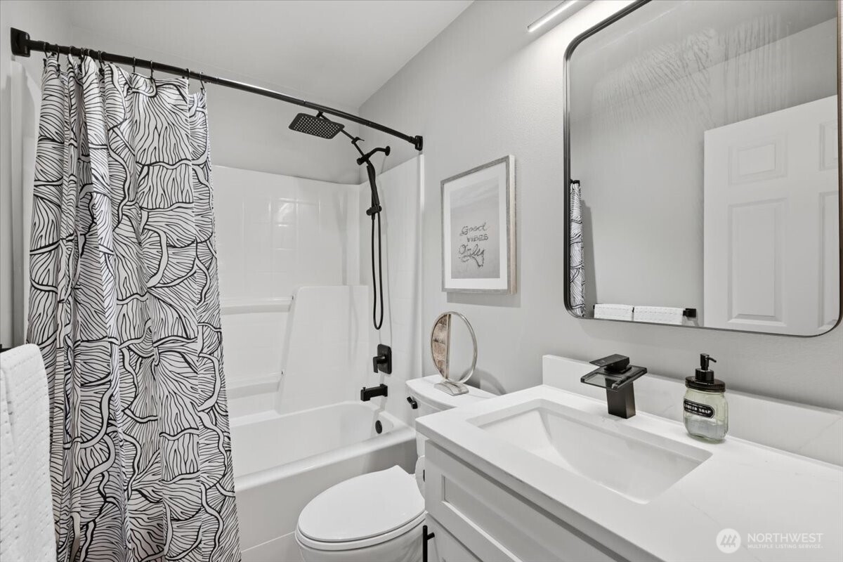 2912 153rd Street Property Photo 22