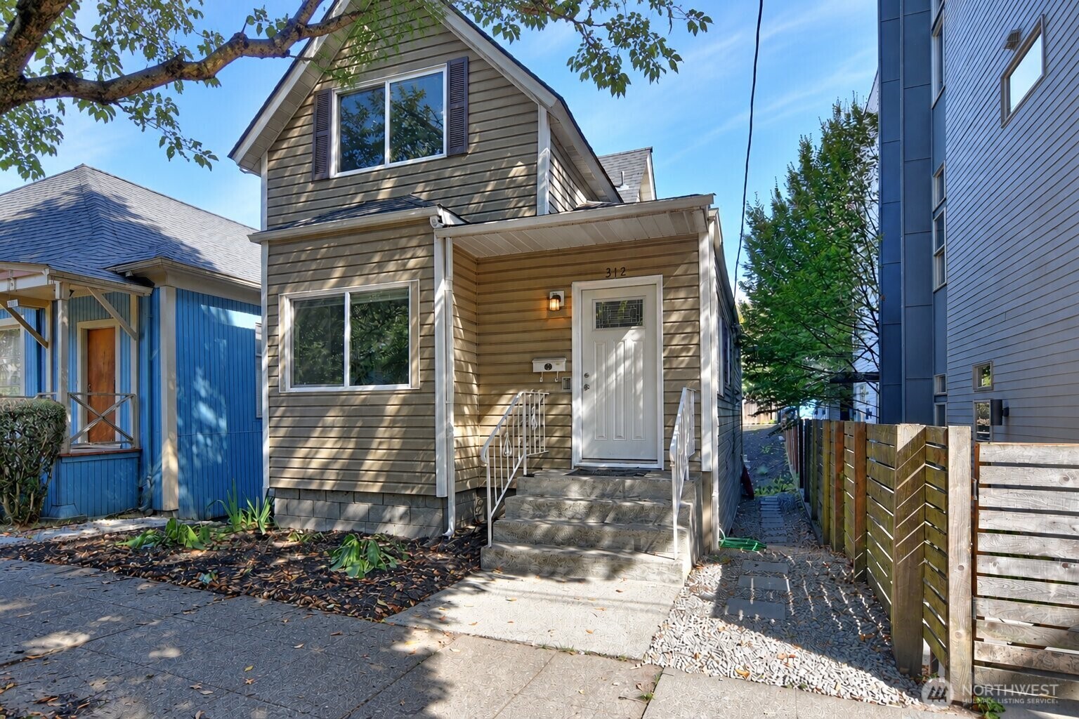 312 21st Avenue Property Photo 1