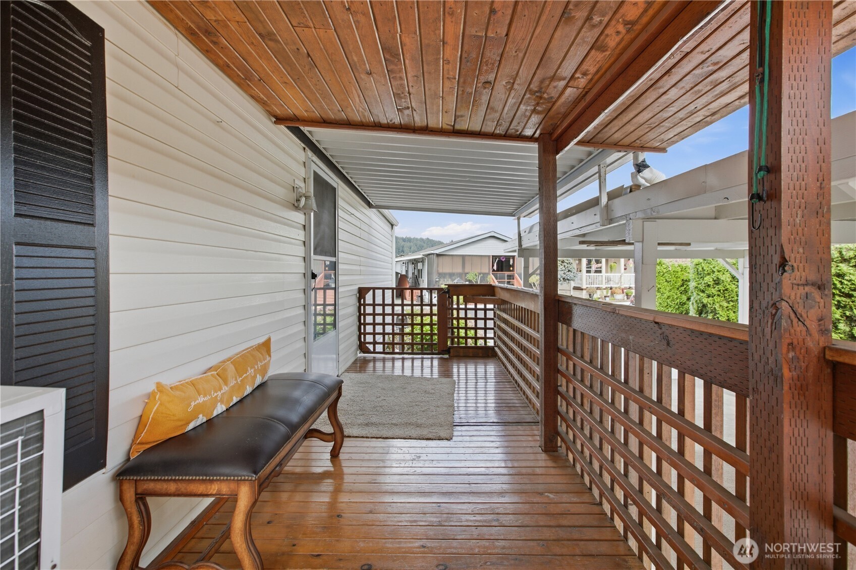 10718 63rd Street 35 Property Photo 4