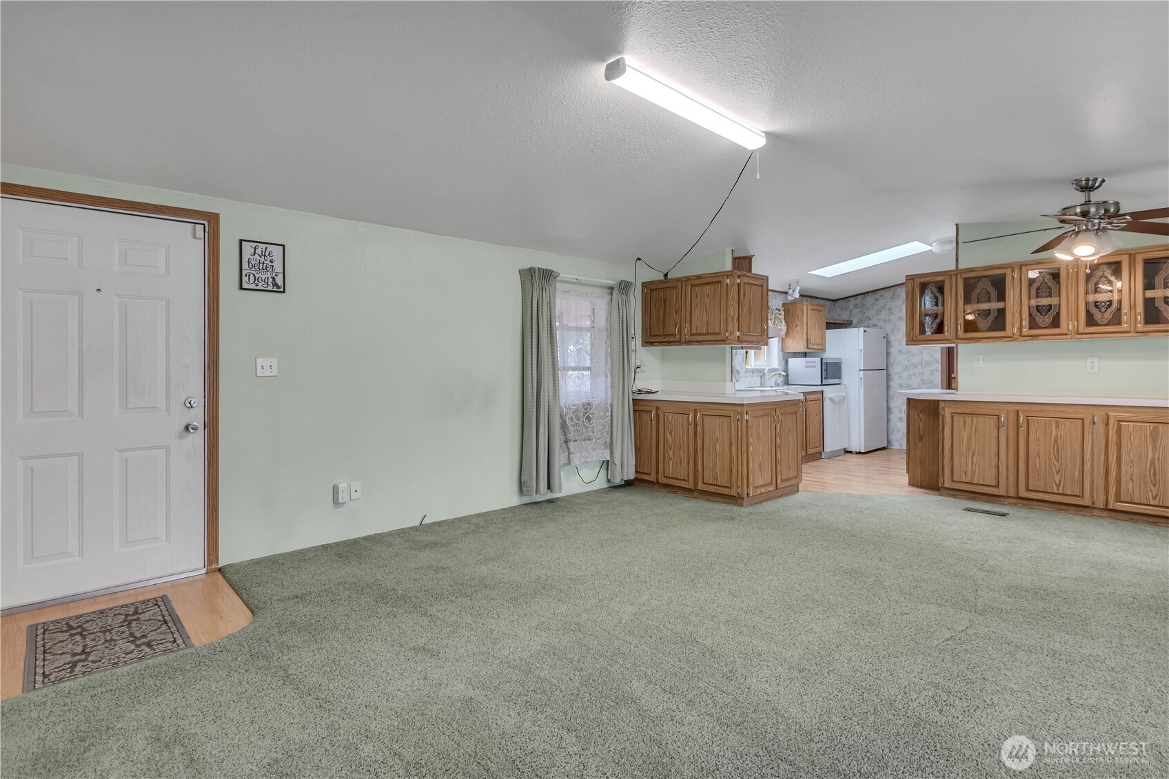 10718 63rd Street 35 Property Photo 6