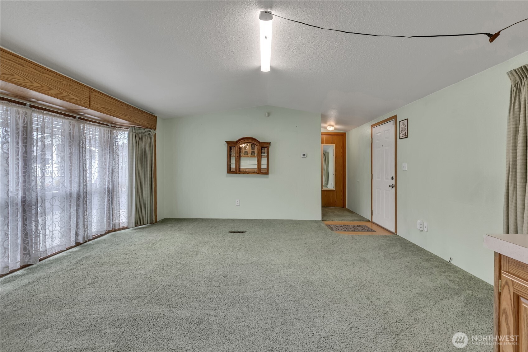 10718 63rd Street 35 Property Photo 7