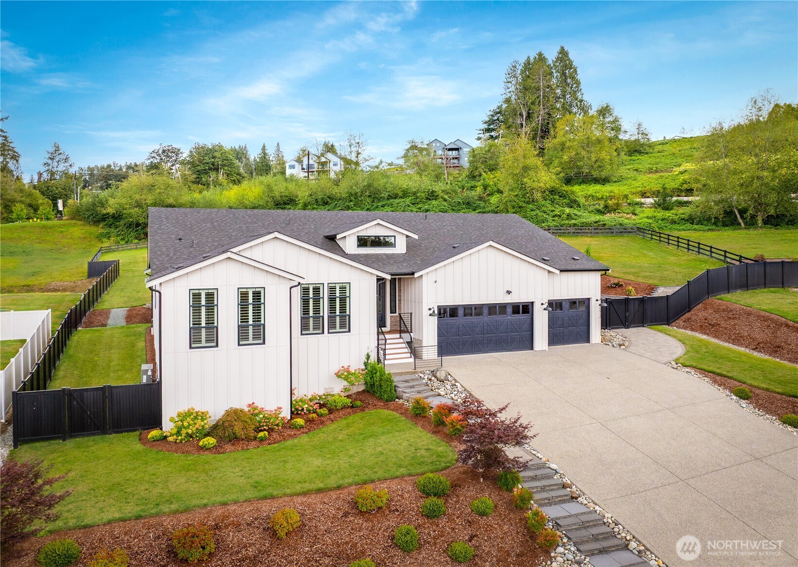 15912 201st Place Se Property Photo 2
