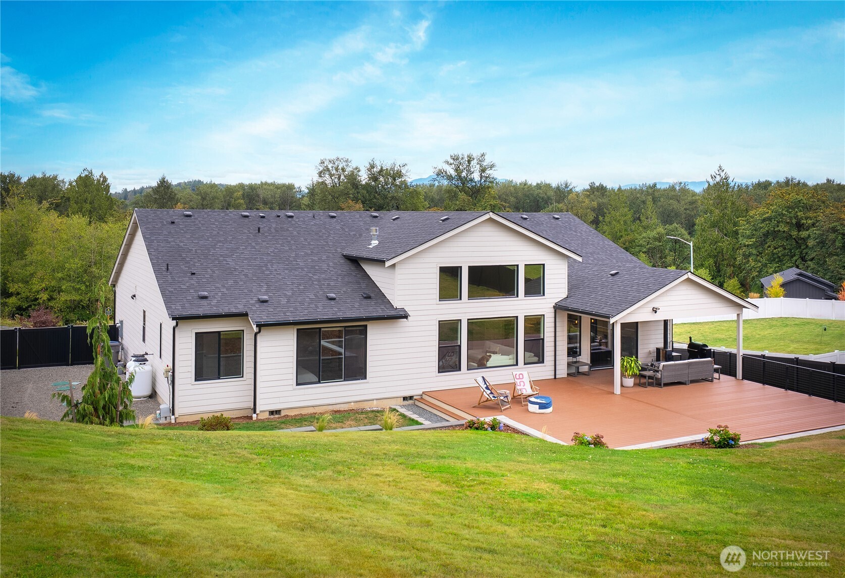 15912 201st Place Se Property Photo 22