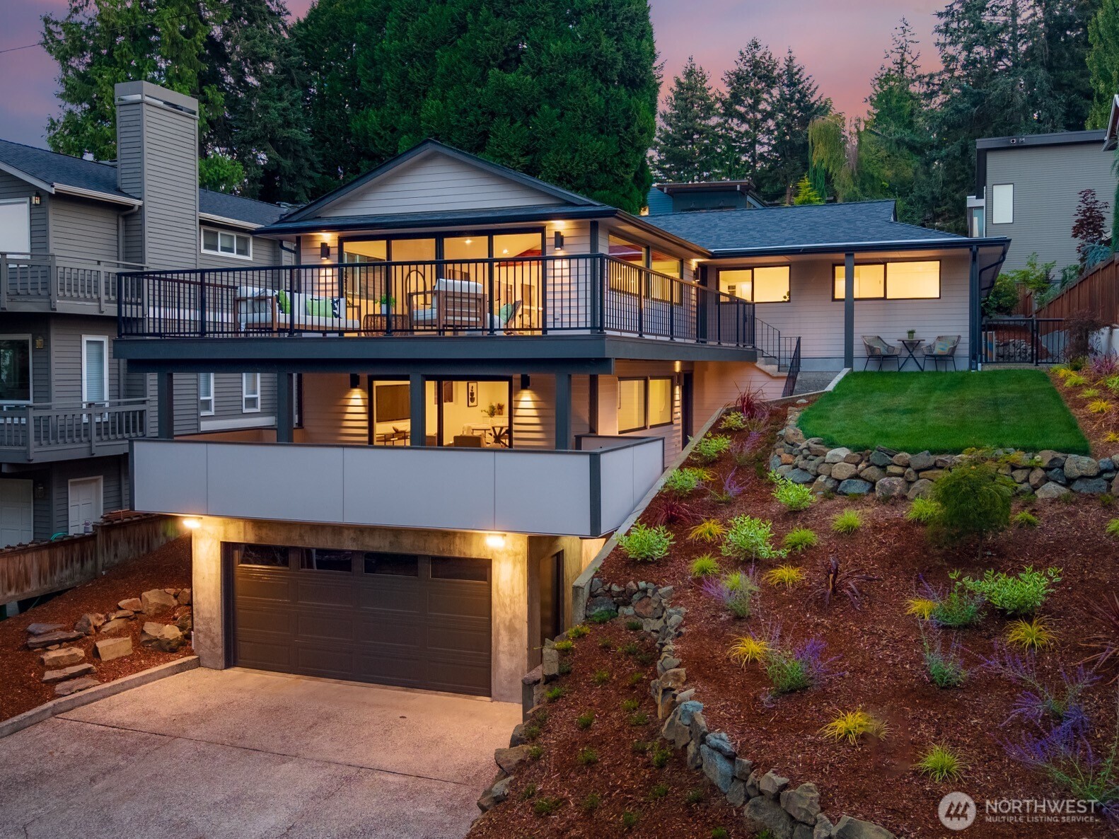 12069 Lakeside Place Property Photo 1