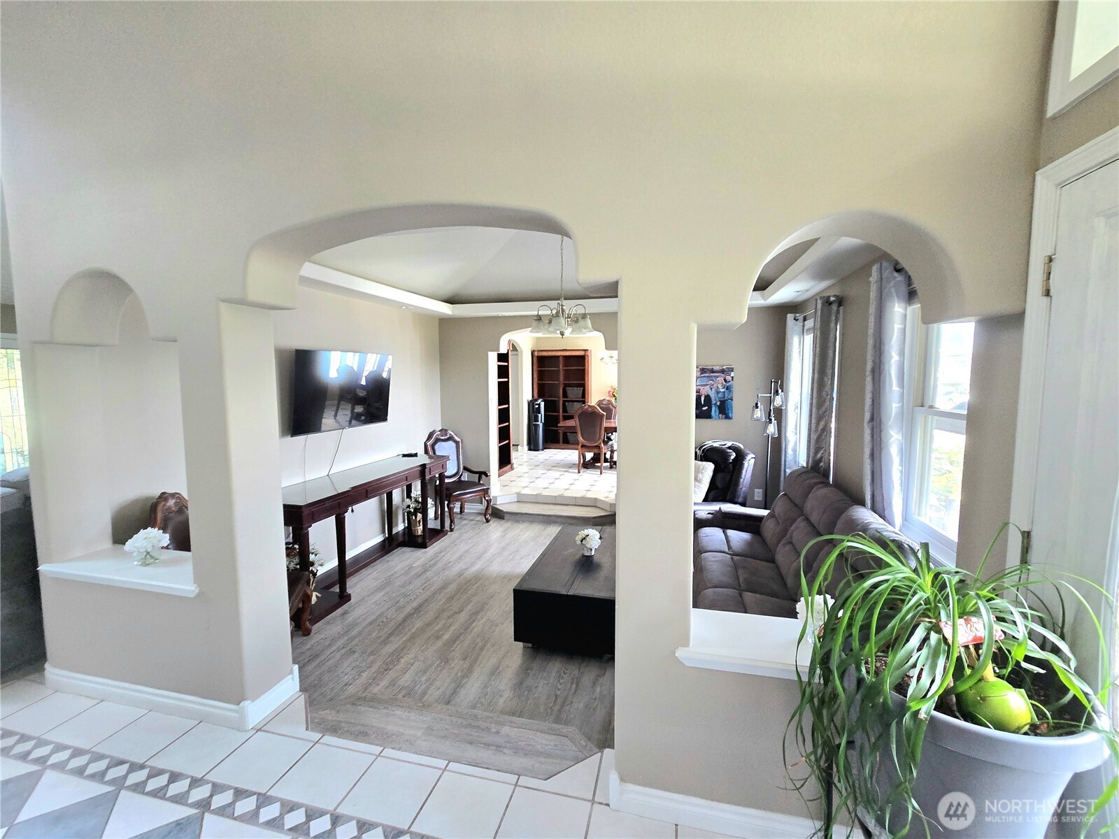 327 Lancaster Road Property Photo 8