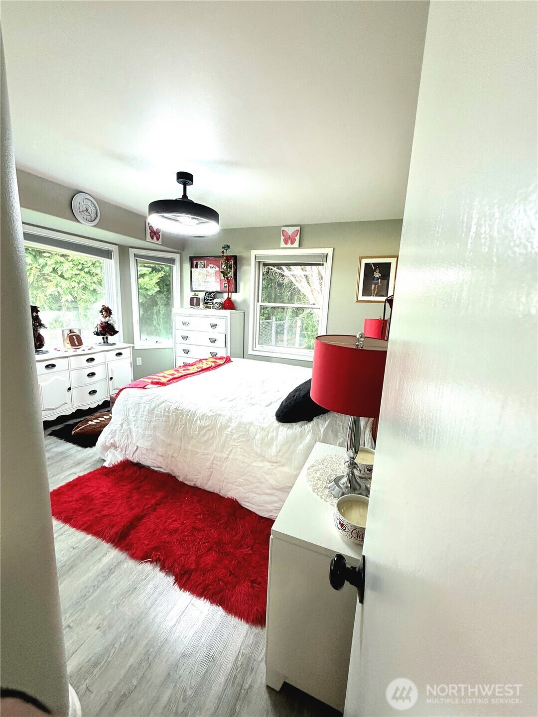 327 Lancaster Road Property Photo 16